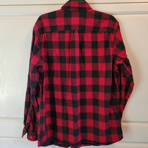 L.L. Bean Red Black Scotch Plaid Flannel Long Sleeve Button Up Shirt - Picture 3 of 5